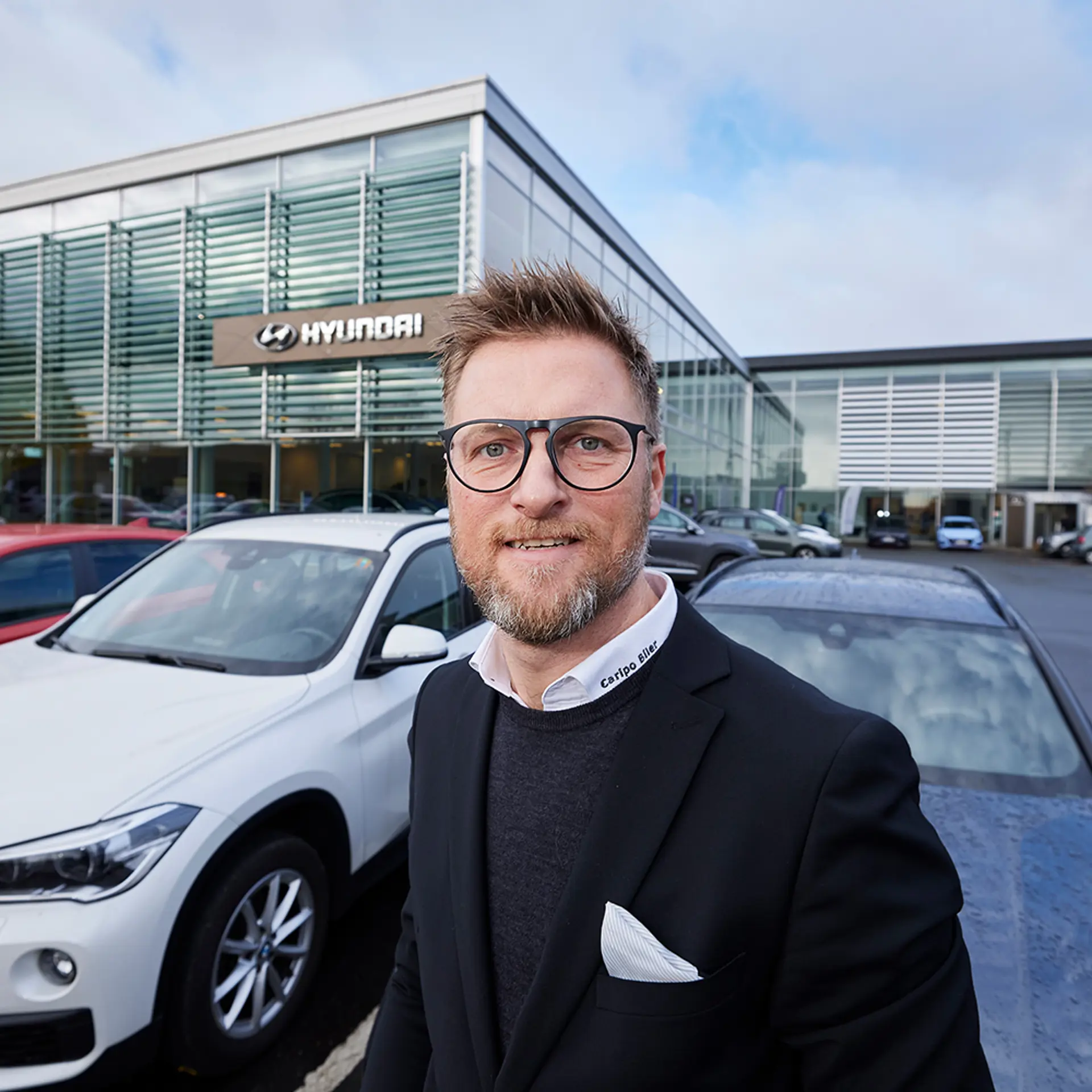 Caripo Biler oplever at deres rådgiver er velforbedret og er dygtig til sit arbejde i Vestjysk Bank