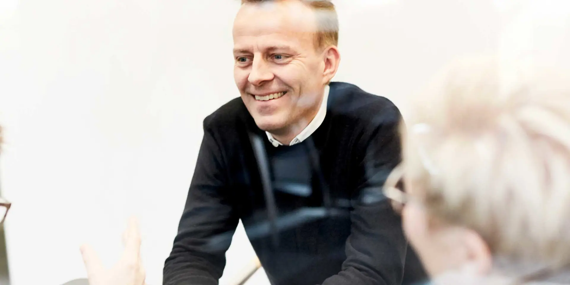 Rådgivere i Vestjysk Bank mødes med kunder til en uformel og hyggelig samtale om kundernes behov og ønsker